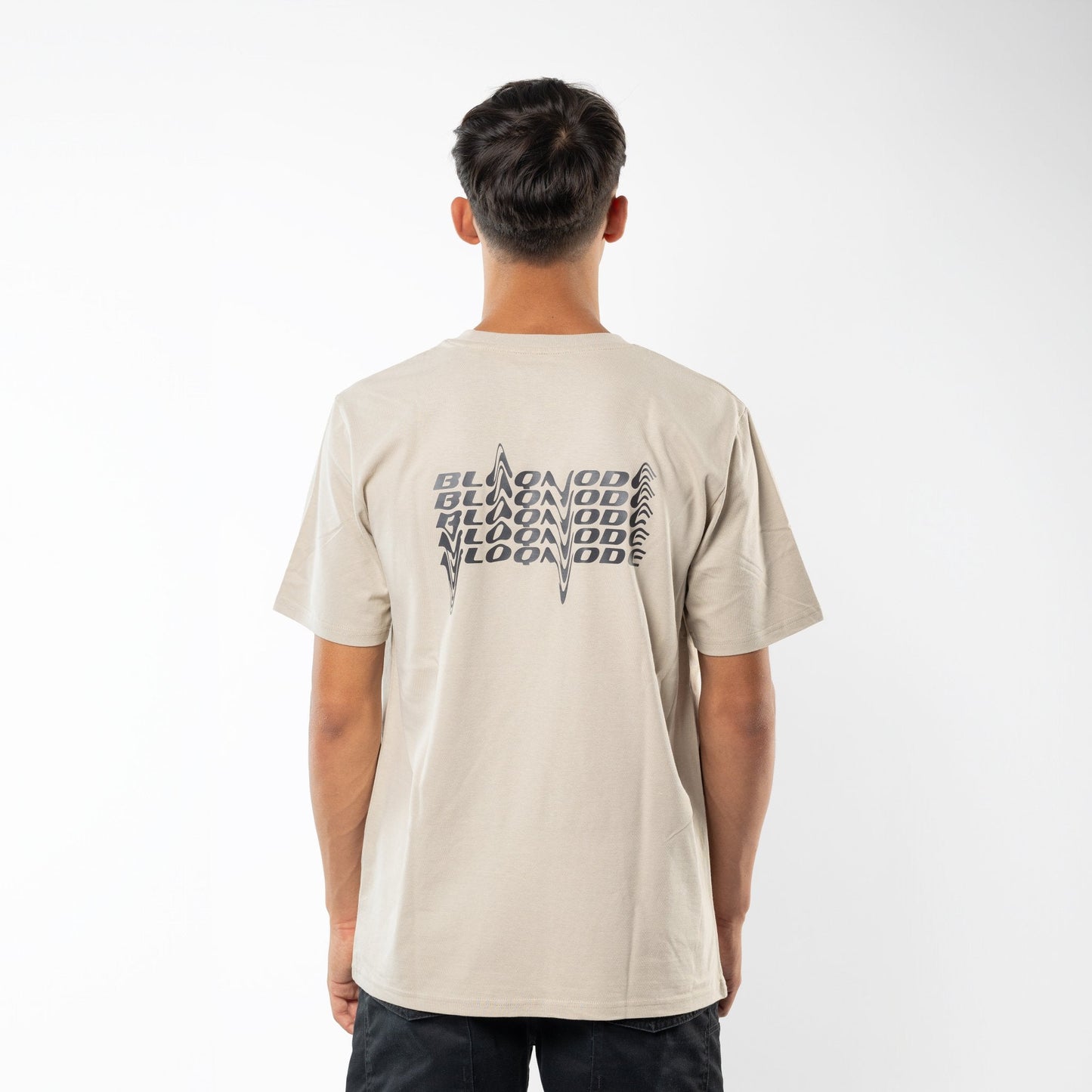 T-SHIRT BACKPRINT - bloqmode